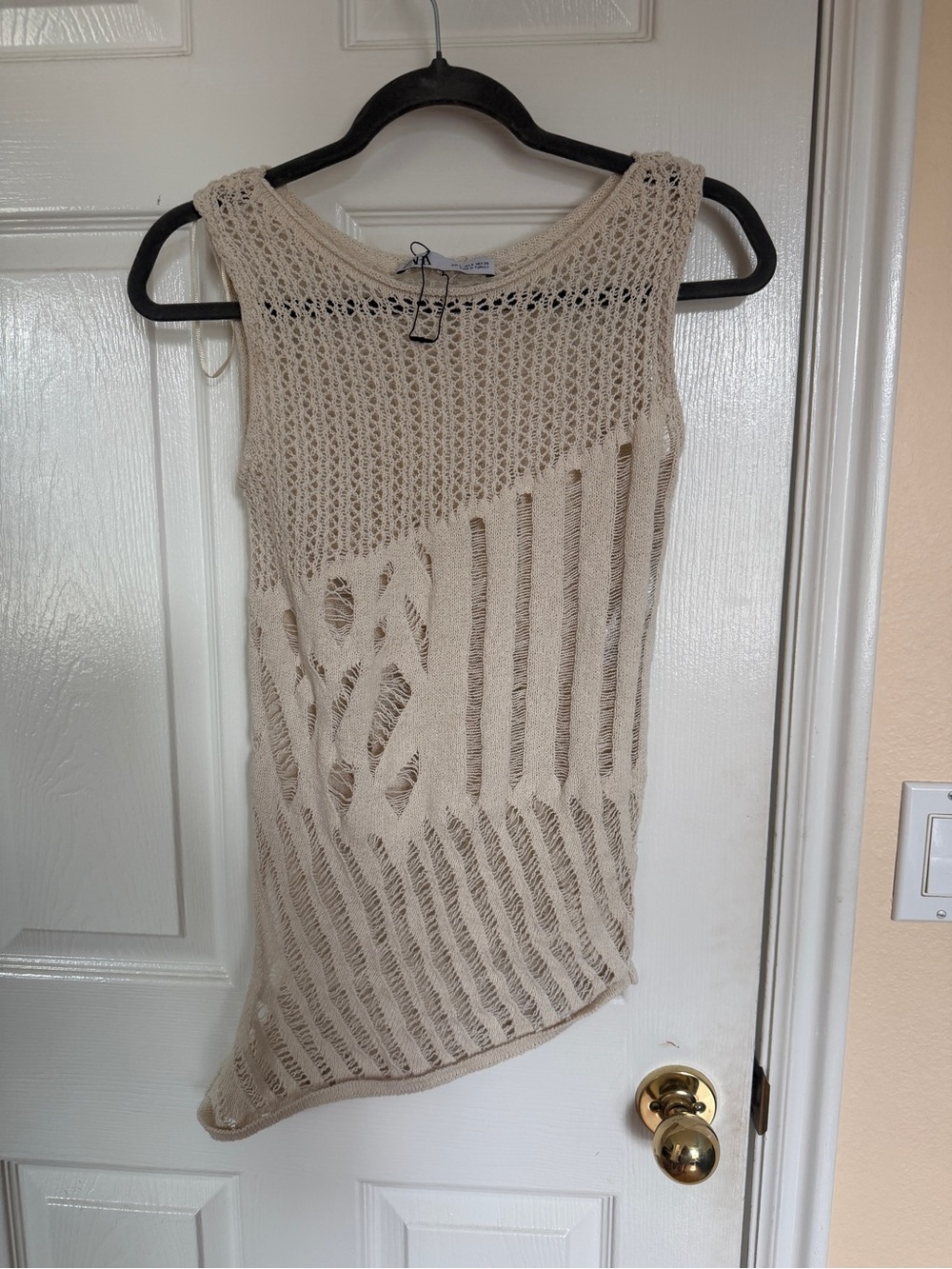 Zara Cream Open-Weave Sleeveless Top- Never Worn - Picture 2 of 5